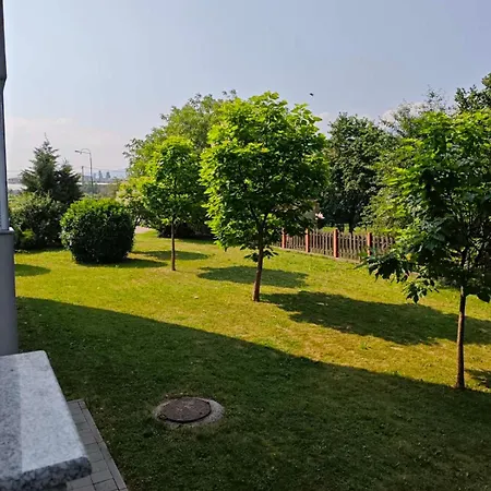 Apartamento Peaceful Family Ilidza With Free Parking Saraievo